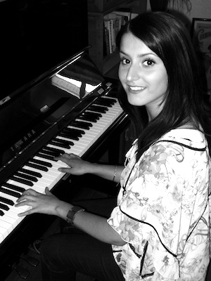 Eléonore, professeur de Piano			 à Nancy